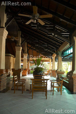Thiwaratri Resort & Spa 13